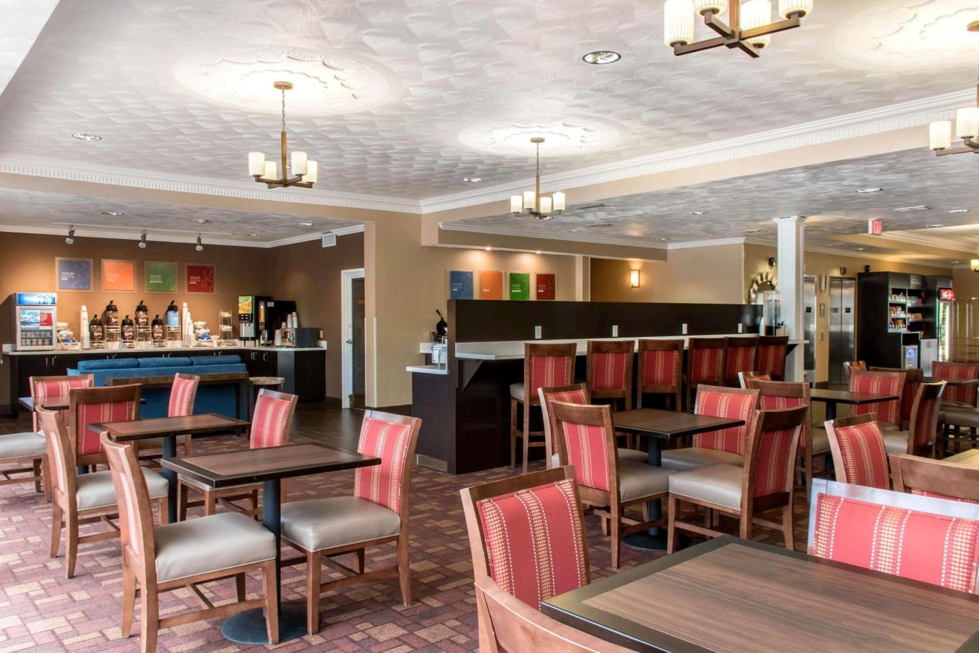 Comfort Suites Scranton Near Montage Mountain Екстер'єр фото